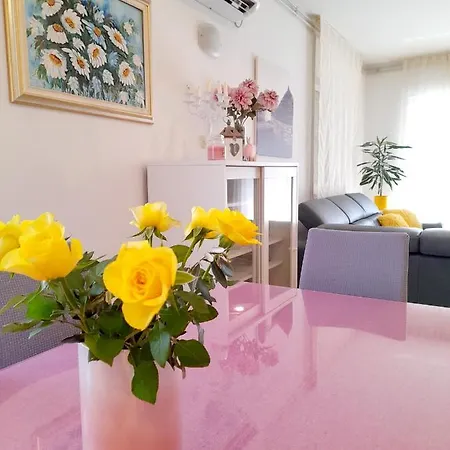 Apartment Ema Zadar